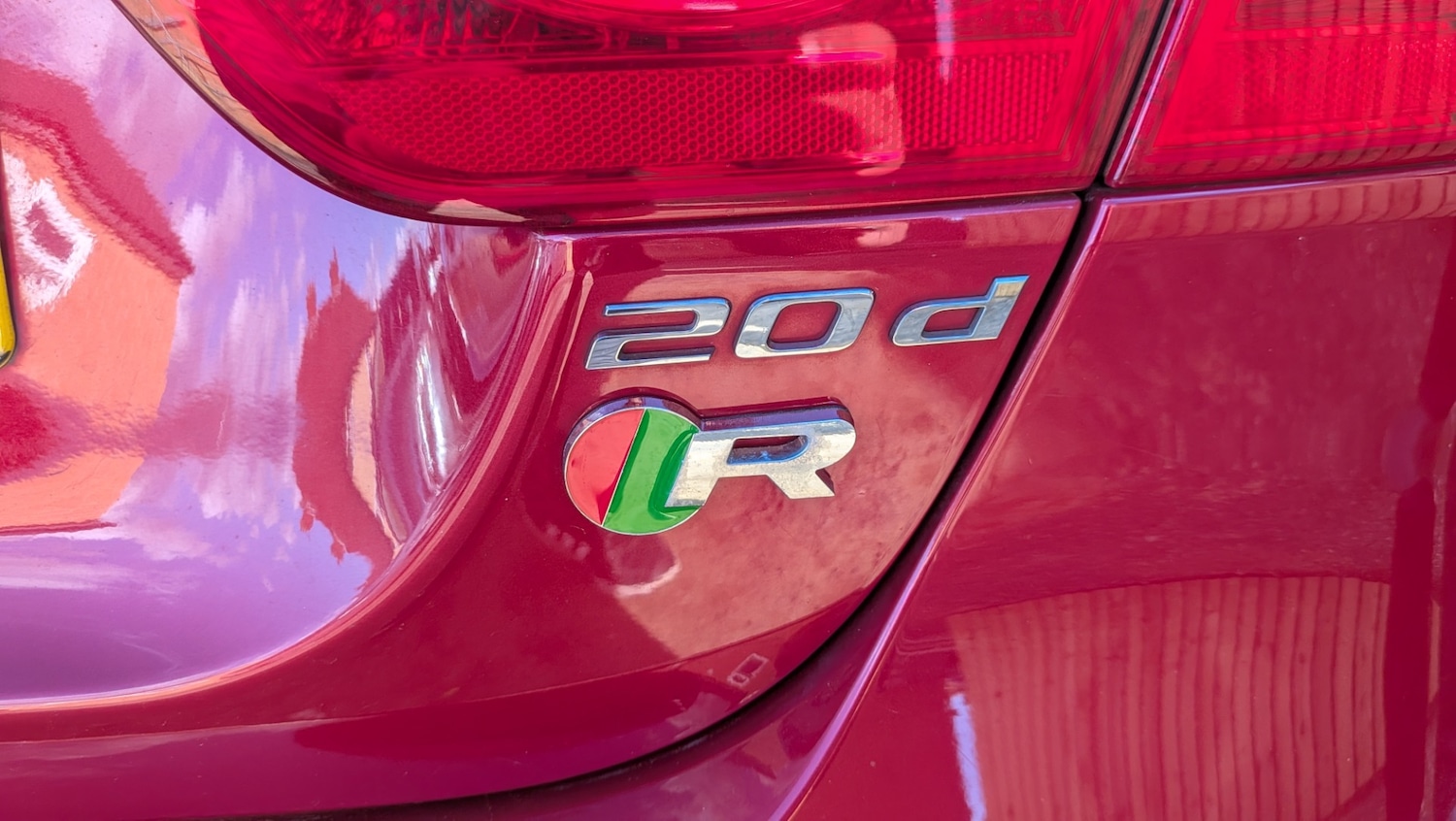 Used Jaguar XE 2017 for sale - 77991925: Photo 36