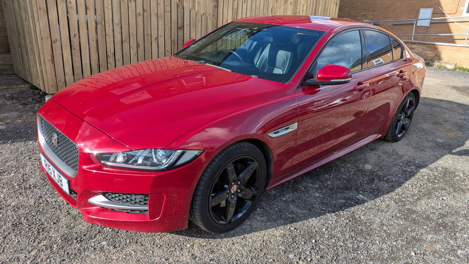 Used Jaguar XE 2017 for sale - 77991925: Photo 7