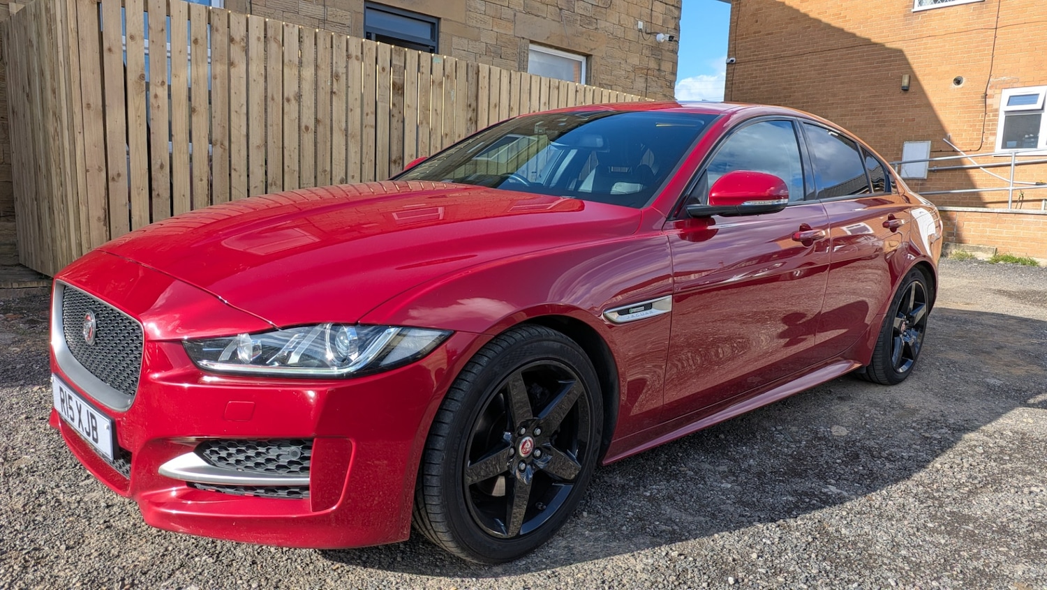 Used Jaguar XE 2017 for sale - 77991925: Photo 9