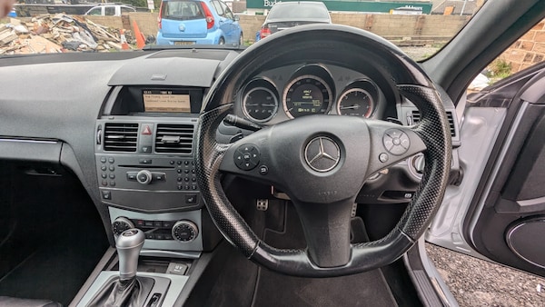 Used Mercedes-Benz C-Class 2009 for sale - 76220348: Photo 11