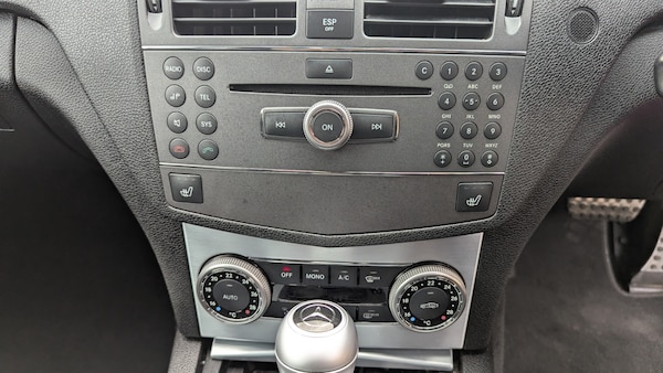 Used Mercedes-Benz C-Class 2009 for sale - 76220348: Photo 16