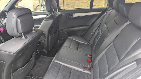Used Mercedes-Benz C-Class 2009 for sale - 76220348: Photo 8