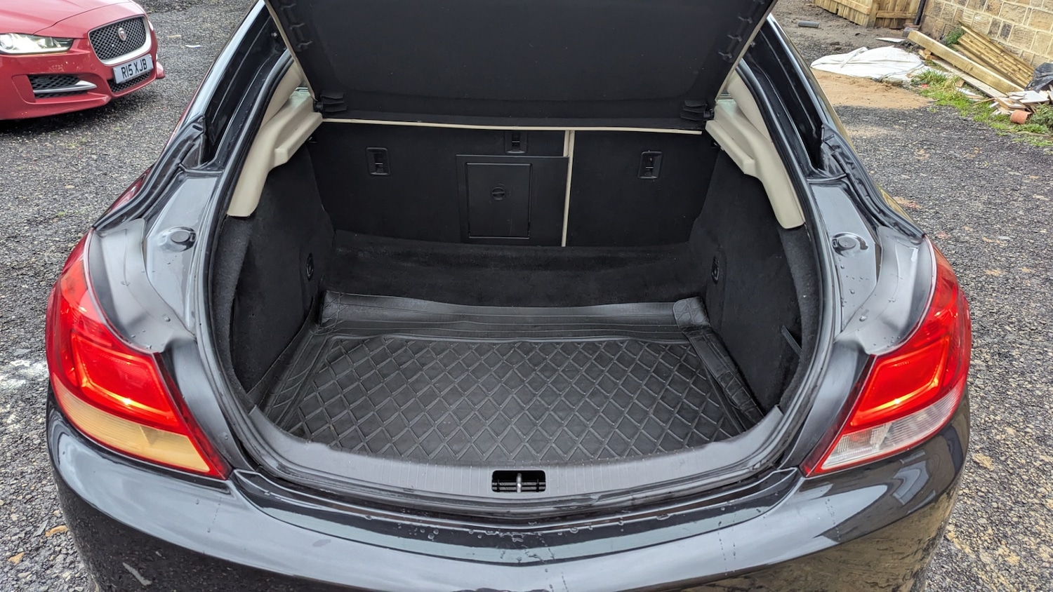 Used Vauxhall Insignia 2011 for sale - 76543233: Photo 19