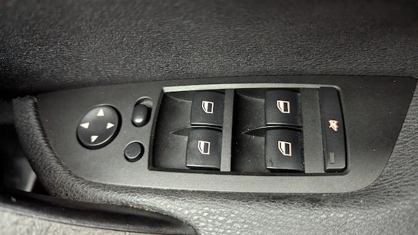 Used BMW X1 2010 for sale - 76317465: Photo 24
