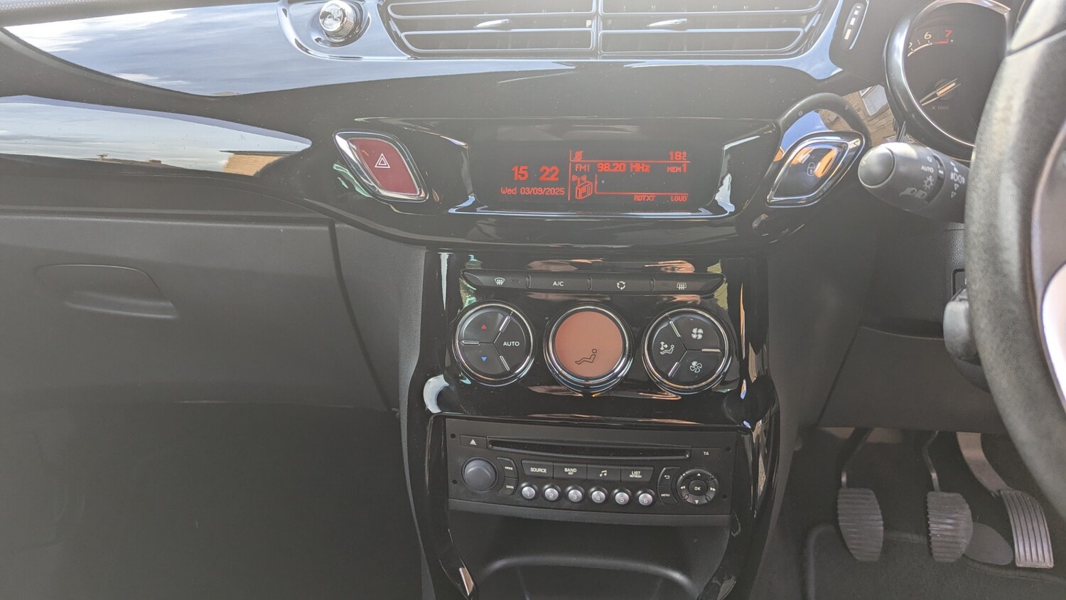 Used Citroen DS3 2013 for sale - 75852429: Photo 12