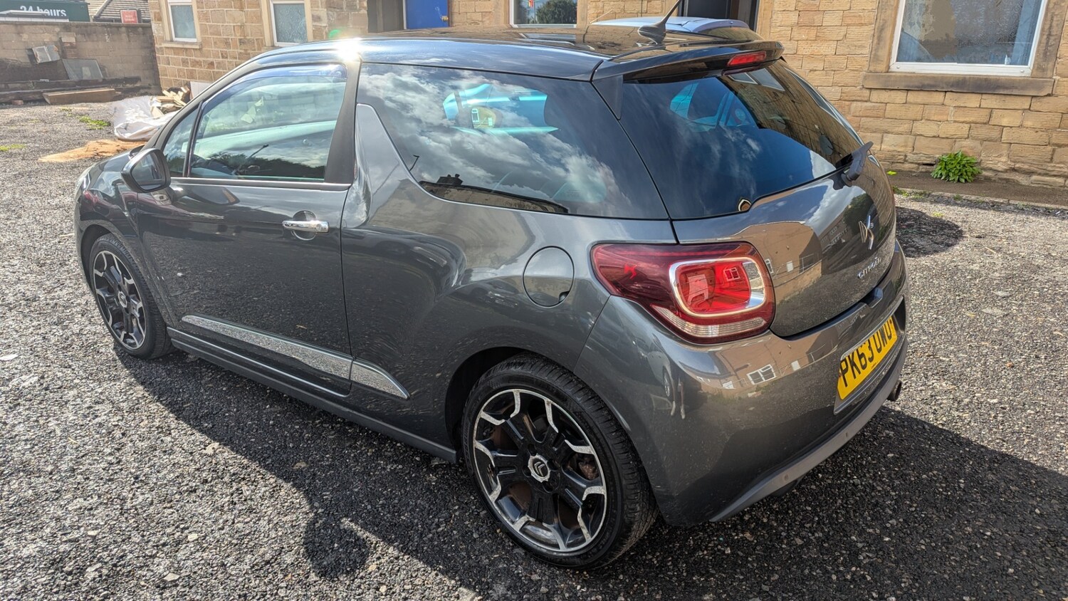 Used Citroen DS3 2013 for sale - 75852429: Photo 27