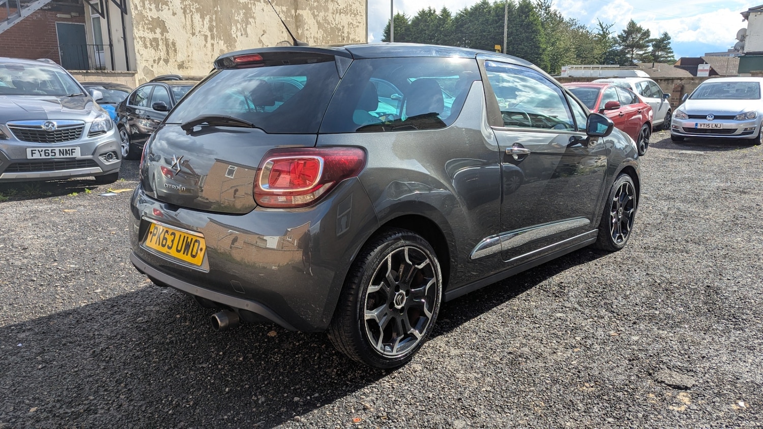 Used Citroen DS3 2013 for sale - 75852429: Photo 30