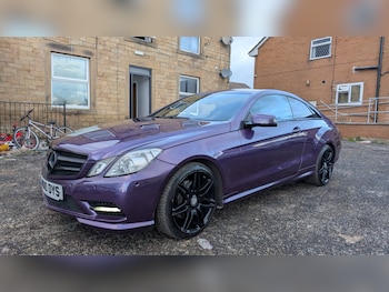 Used Mercedes-Benz E Class 2012 for sale - 76726139: Photo