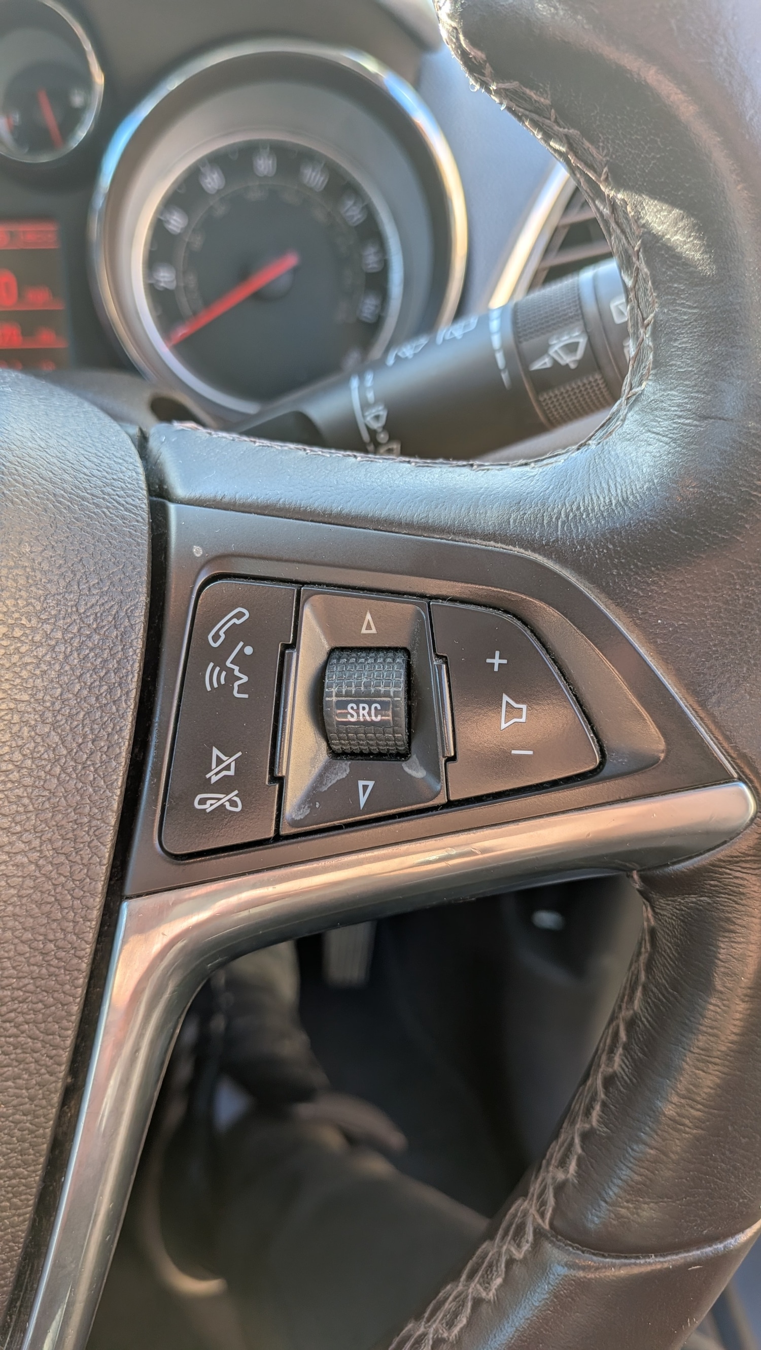 Used Vauxhall Mokka 2013 for sale - 77201719: Photo 18