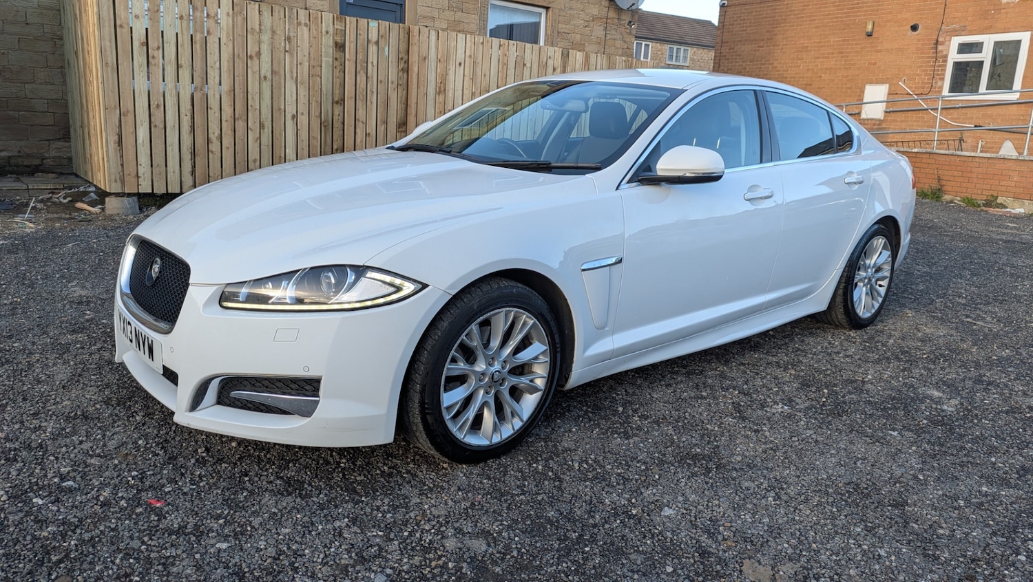 Used Jaguar XF 2013 for sale - 77004790: Photo 28