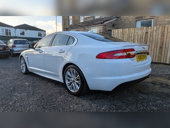 Used Jaguar XF 2013 for sale - 77004790: Photo