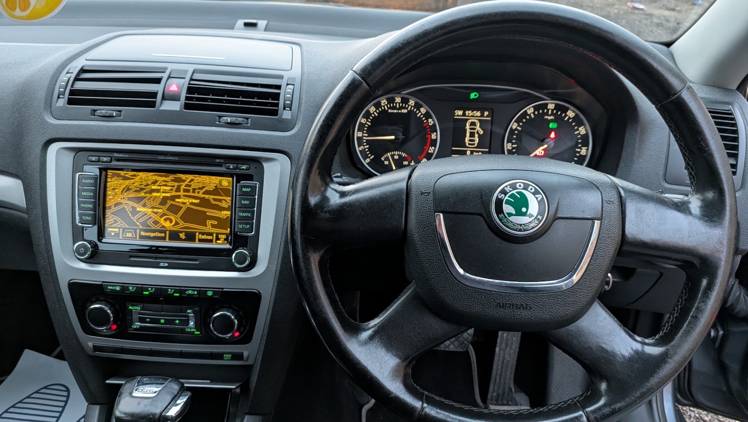 Used Skoda Octavia 2010 for sale - 77236831: Photo 10