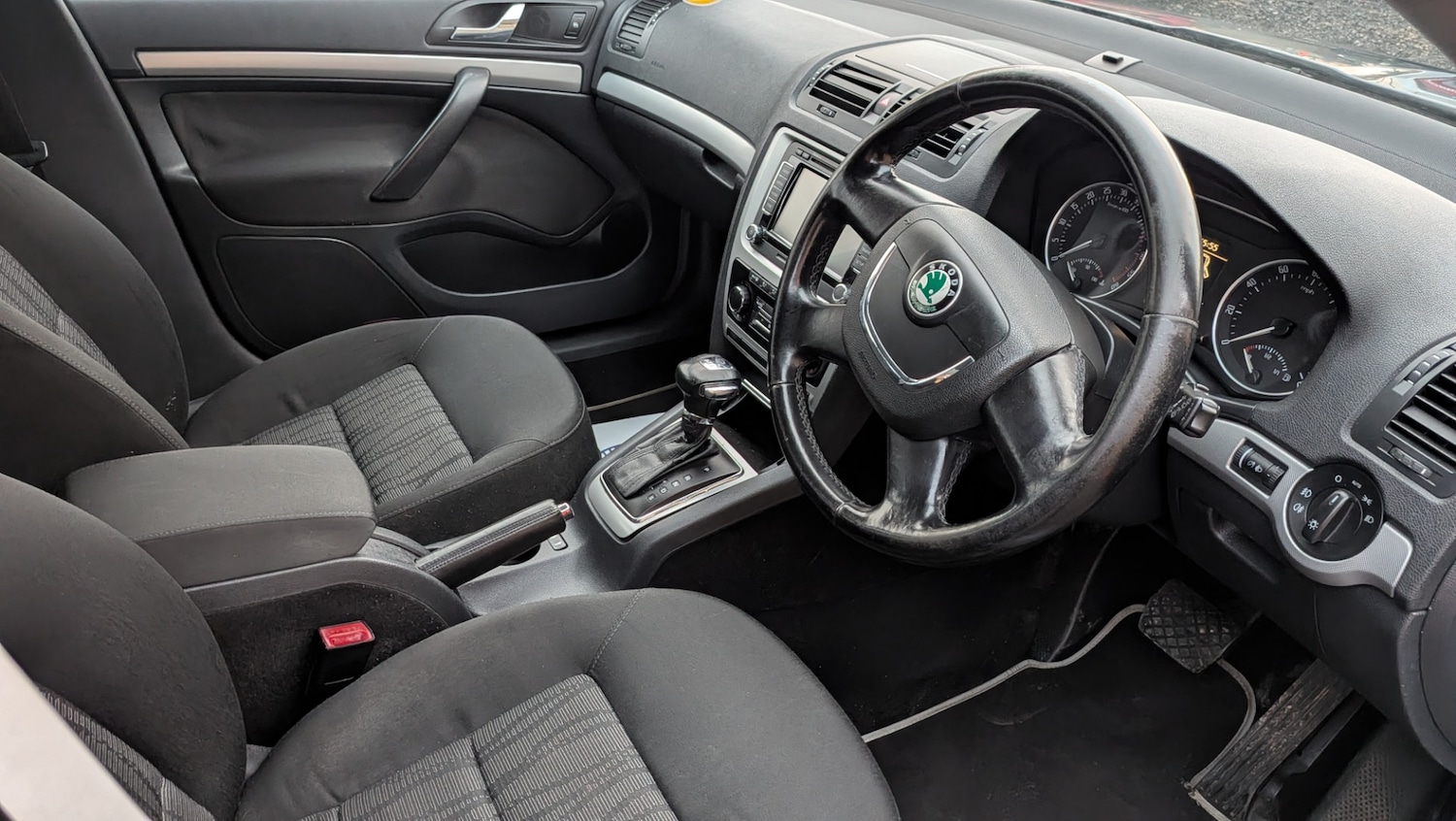 Used Skoda Octavia 2010 for sale - 77236831: Photo 9