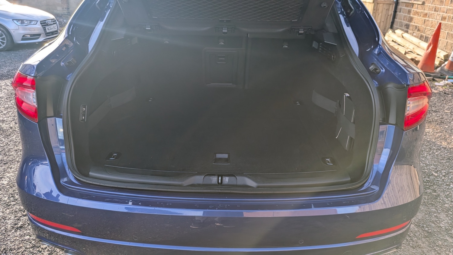 Used Maserati Levante 2017 for sale - 77199047: Photo 19