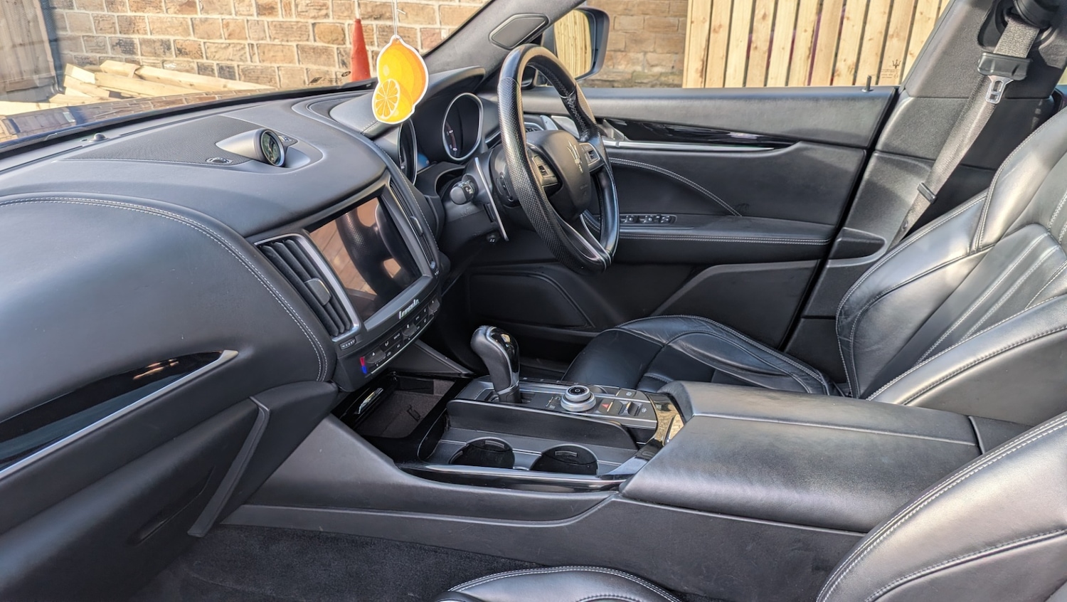 Used Maserati Levante 2017 for sale - 77199047: Photo 6