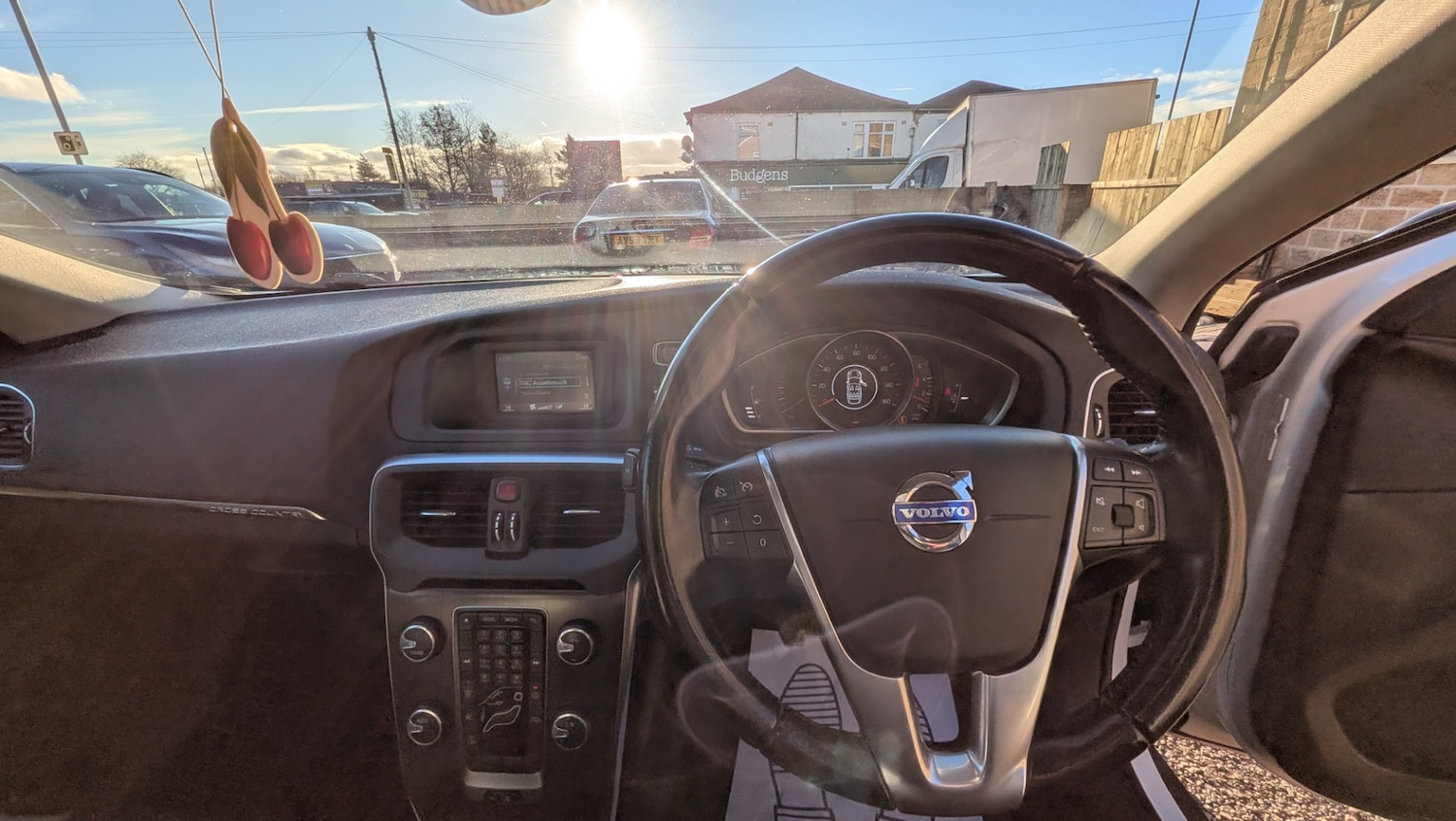 Used Volvo V40 2014 for sale - 77127380: Photo 11