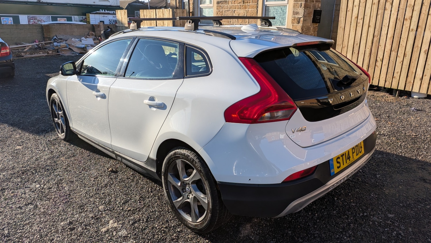 Used Volvo V40 2014 for sale - 77127380: Photo 28
