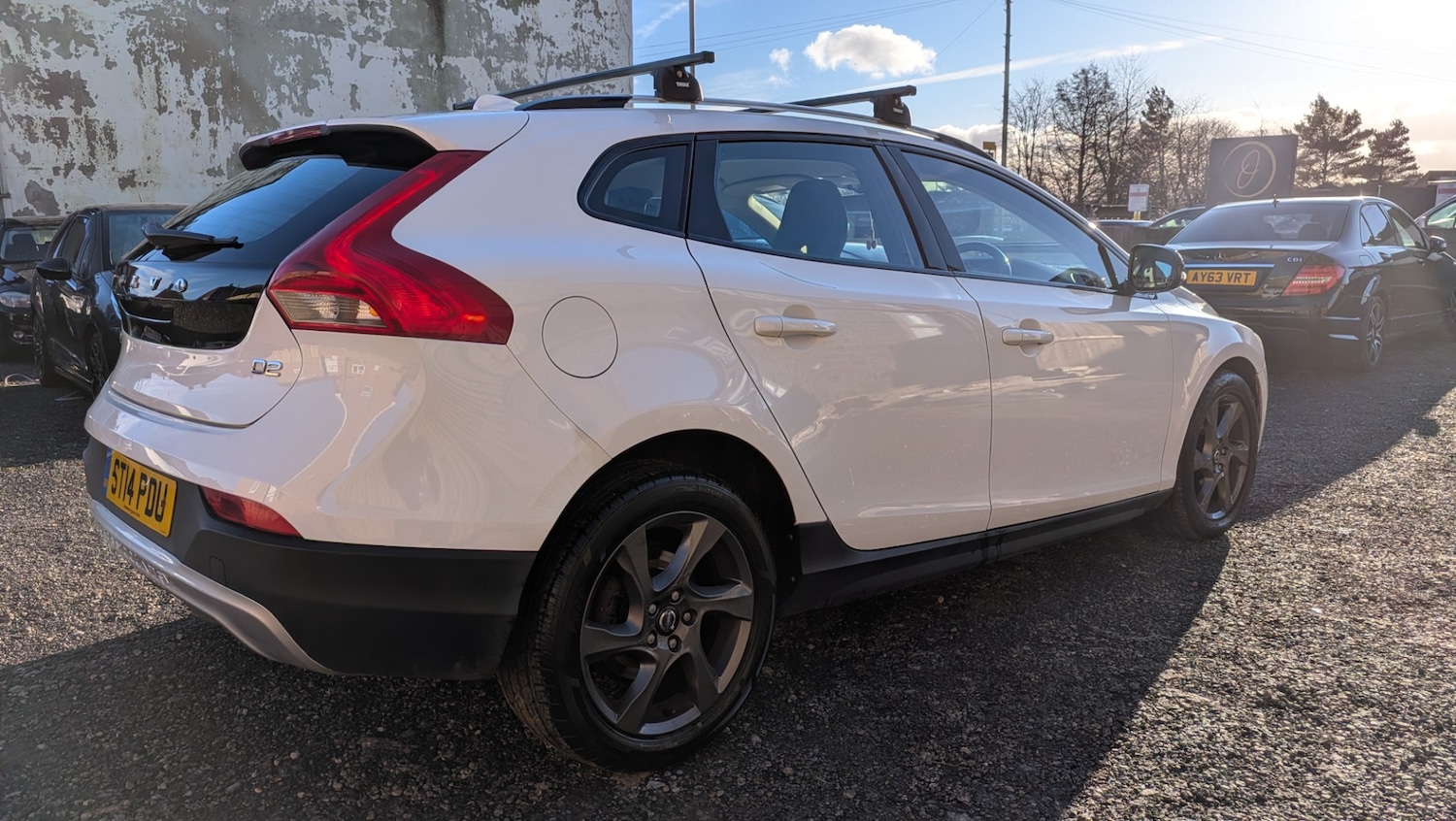 Used Volvo V40 2014 for sale - 77127380: Photo 6