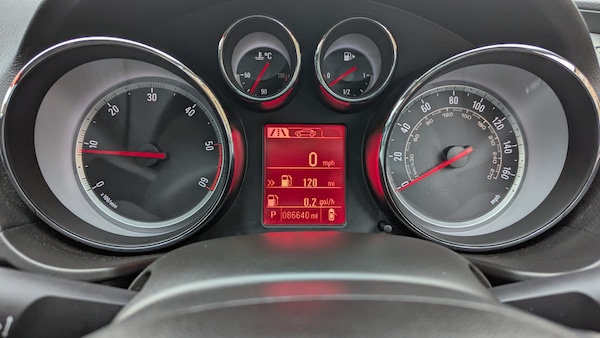 Used Vauxhall Insignia 2011 for sale - 76250782: Photo 12