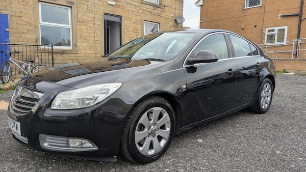 Used Vauxhall Insignia 2011 for sale - 76250782: Photo 3