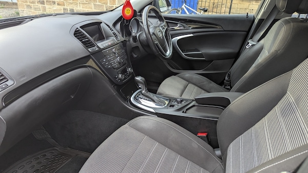 Used Vauxhall Insignia 2011 for sale - 76250782: Photo 7