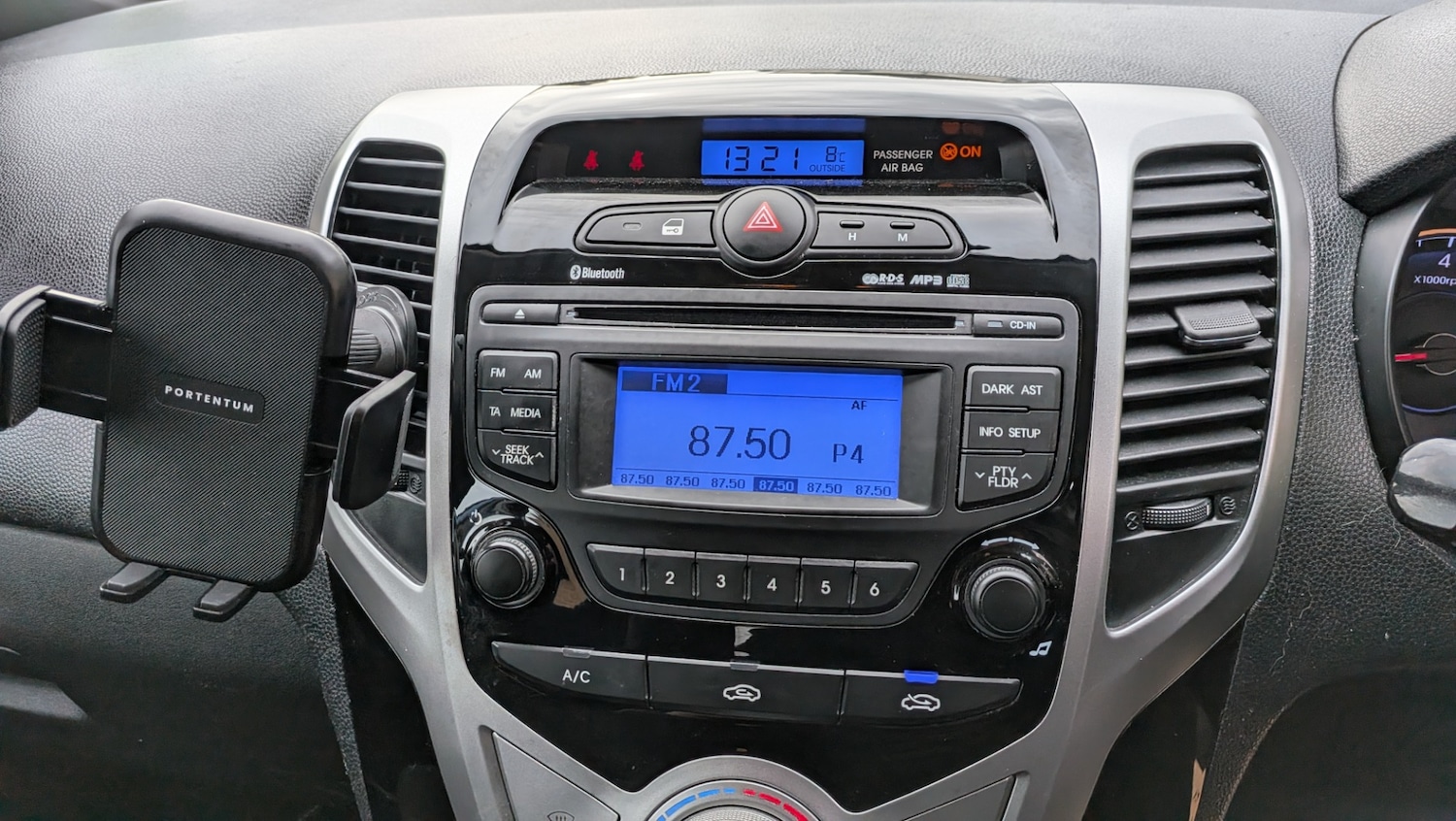 Used Hyundai Ix20 2010 for sale - 77483821: Photo 24