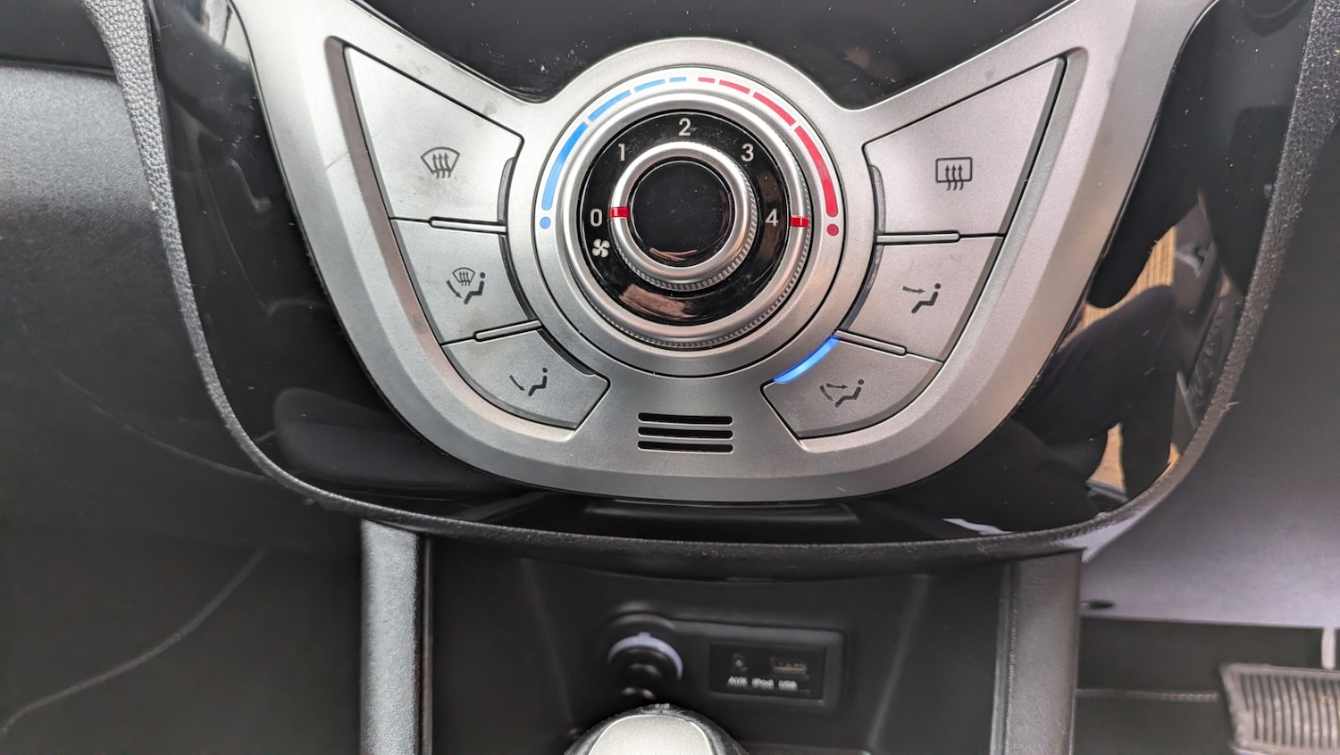 Used Hyundai Ix20 2010 for sale - 77483821: Photo 25