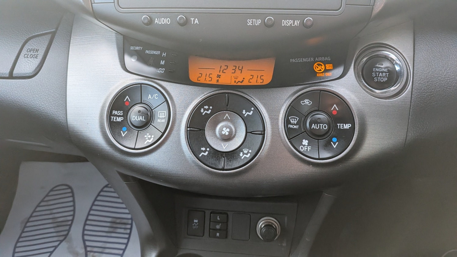 Used Toyota RAV4 2011 for sale - 77396238: Photo 15