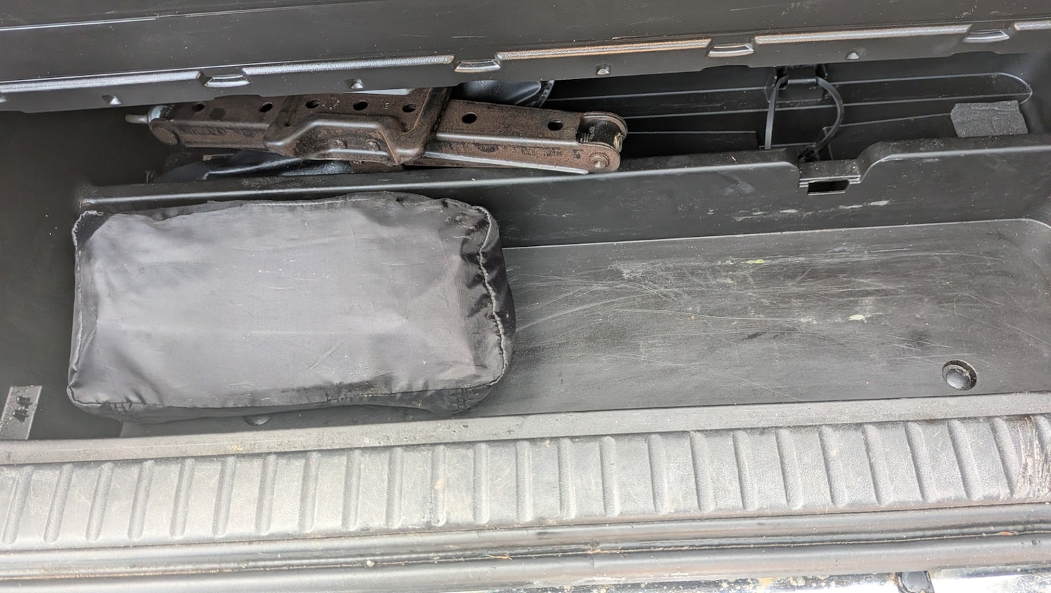 Used Toyota RAV4 2011 for sale - 77396238: Photo 21