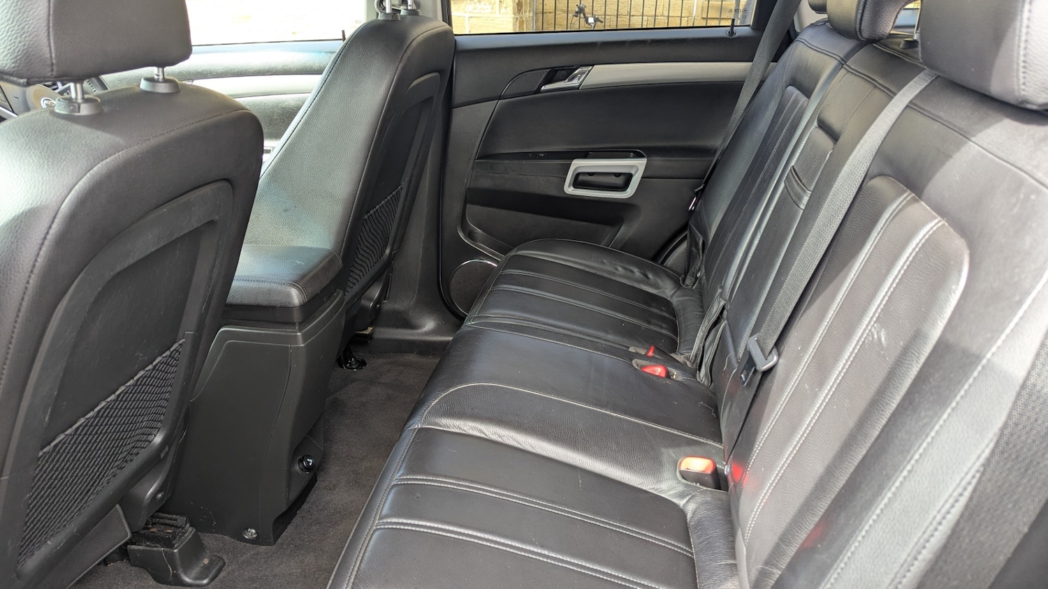 Used Vauxhall Antara 2012 for sale - 76156850: Photo 8