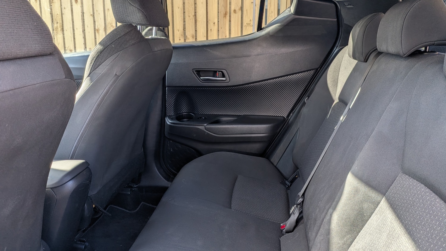 Used Toyota C-HR 2019 for sale - 77891532: Photo 20