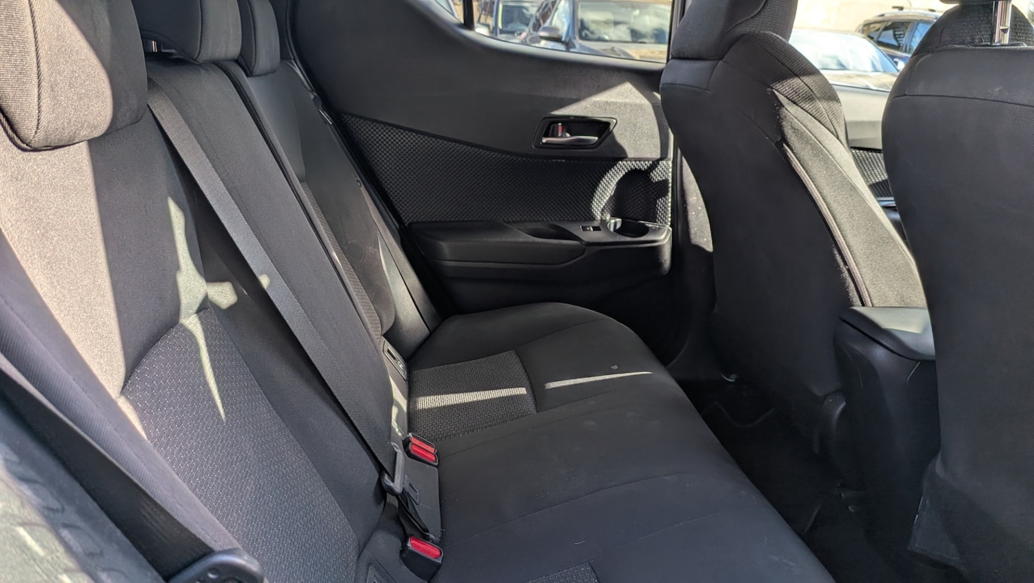 Used Toyota C-HR 2019 for sale - 77891532: Photo 21