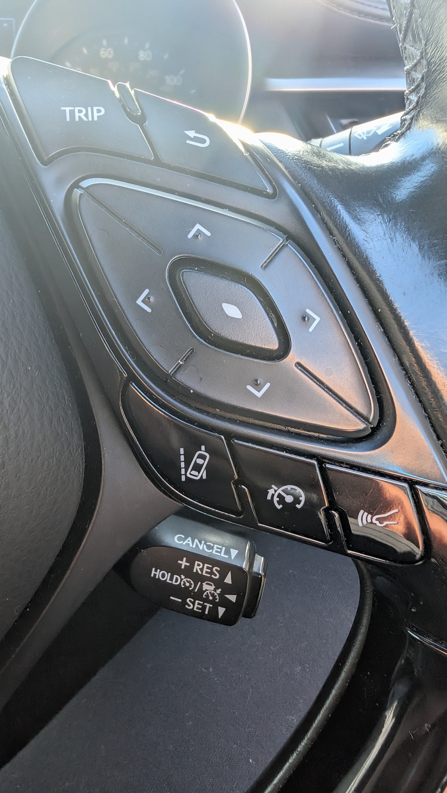 Used Toyota C-HR 2019 for sale - 77891532: Photo 29