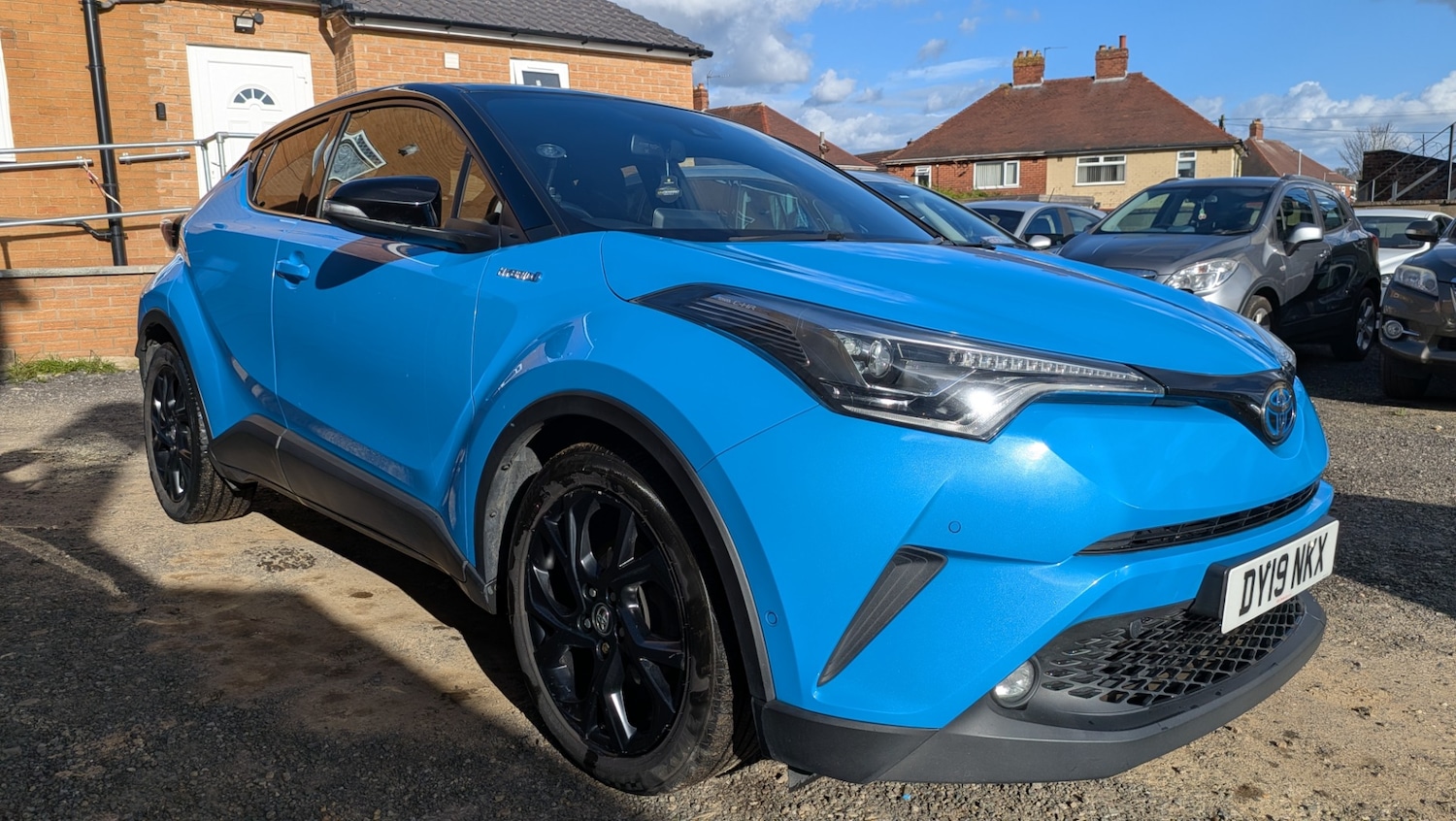 Used Toyota C-HR 2019 for sale - 77891532: Photo 3