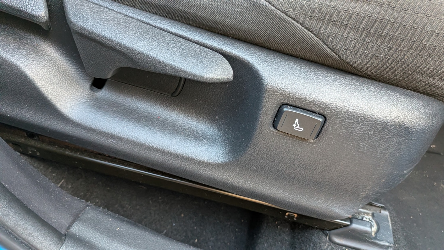 Used Toyota C-HR 2019 for sale - 77891532: Photo 31