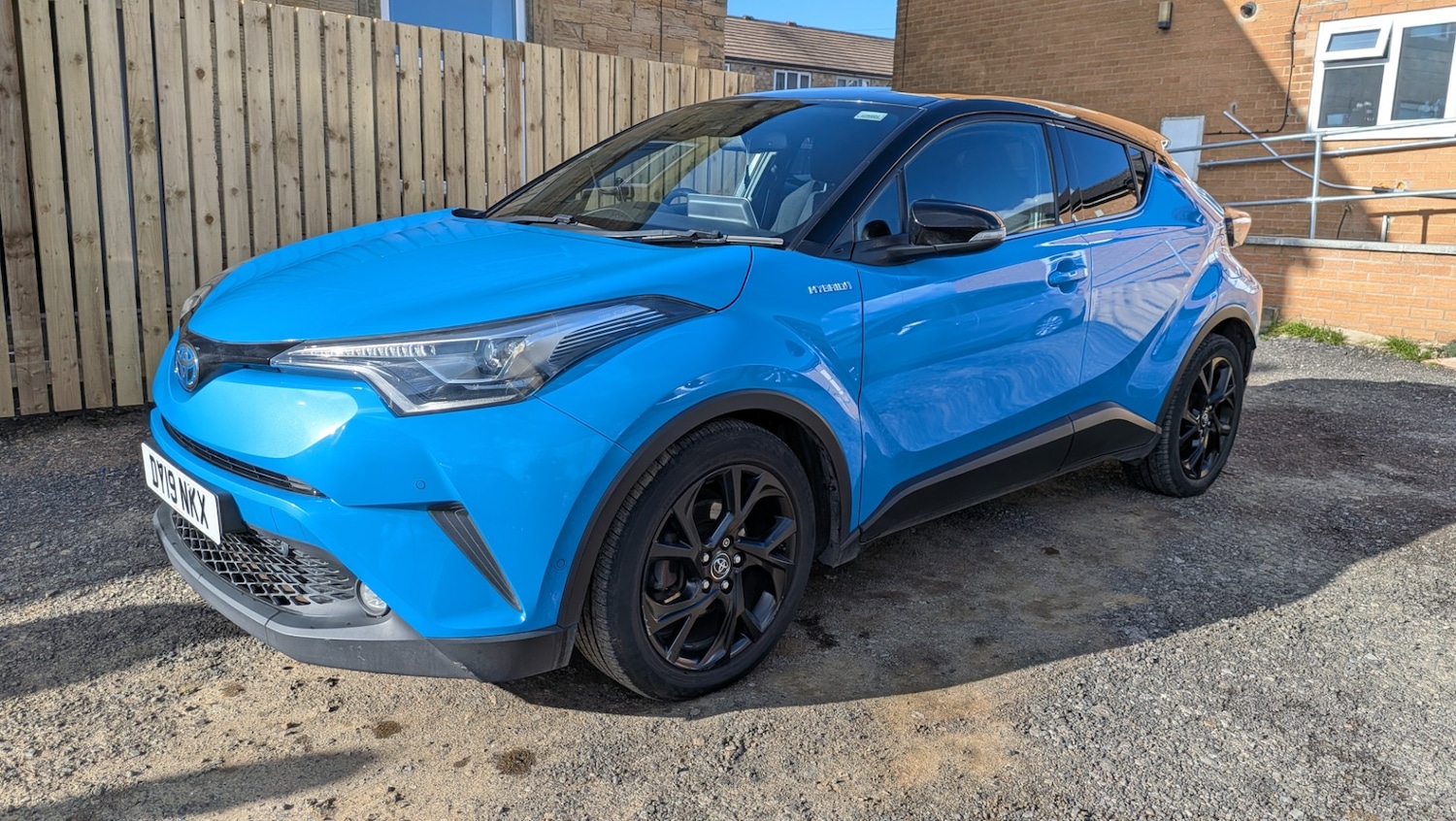 Used Toyota C-HR 2019 for sale - 77891532: Photo 8