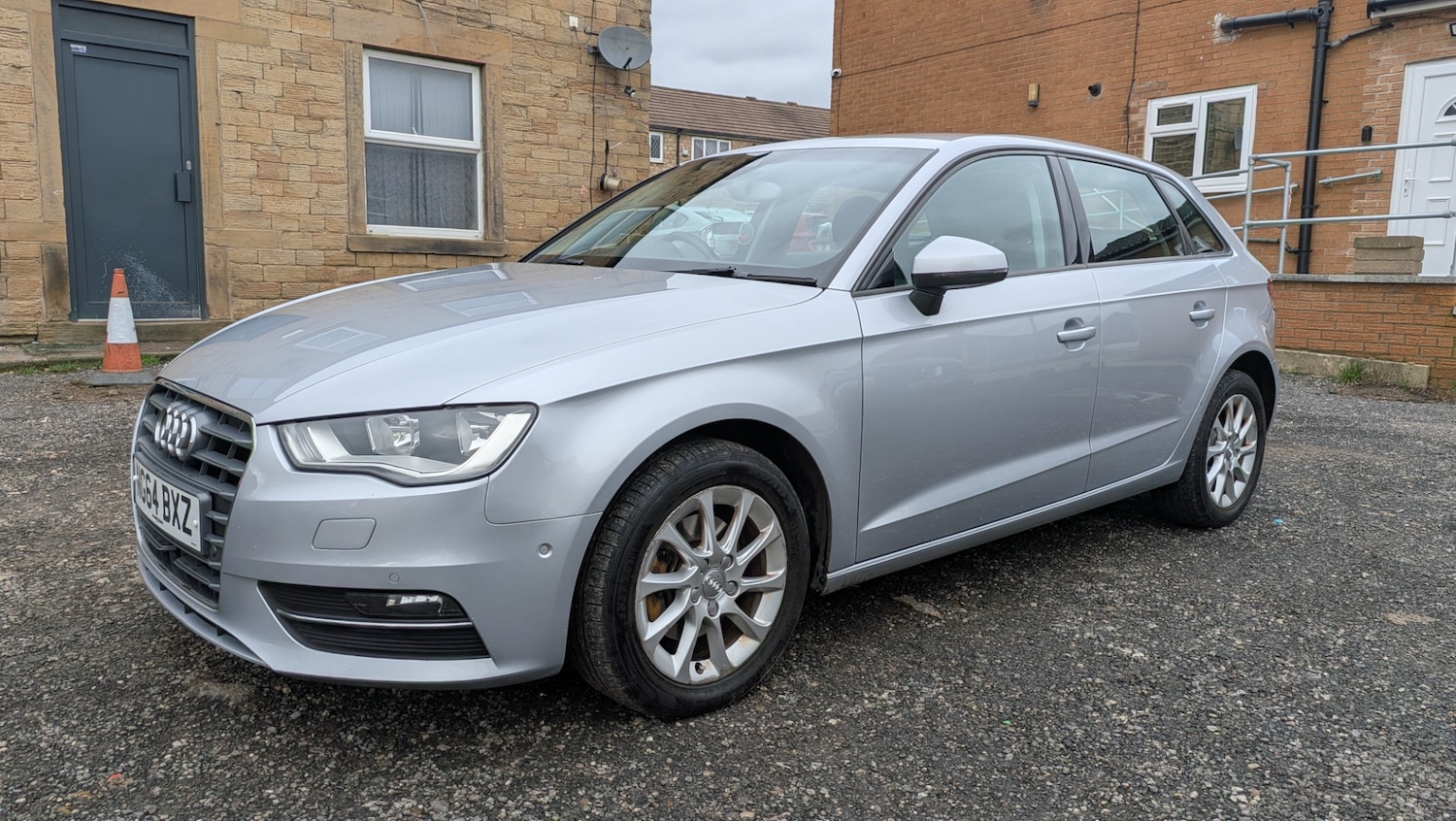 Used Audi A3 2015 for sale - 76982826: Photo 3