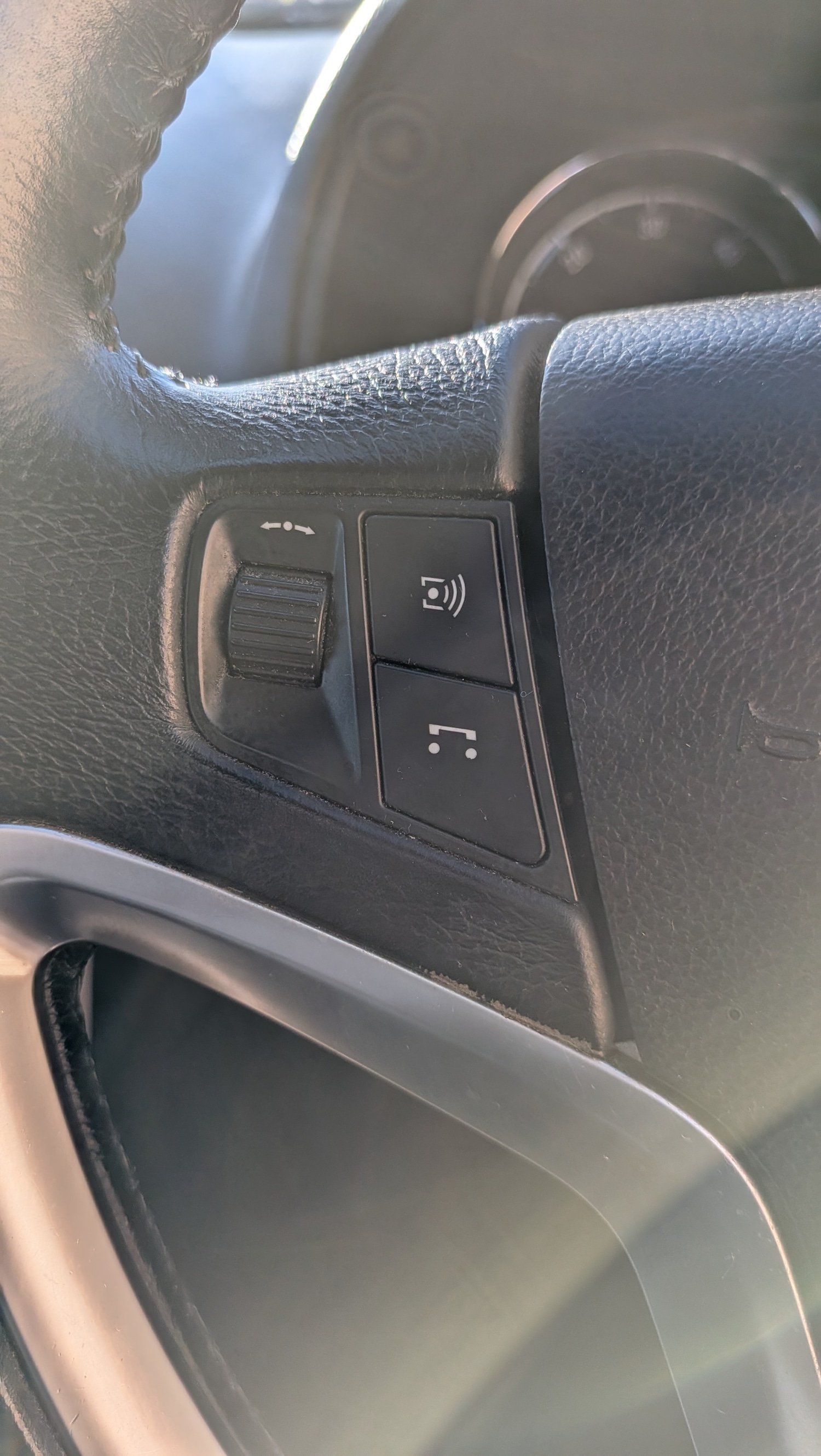 Used Vauxhall Antara 2013 for sale - 77125994: Photo 17