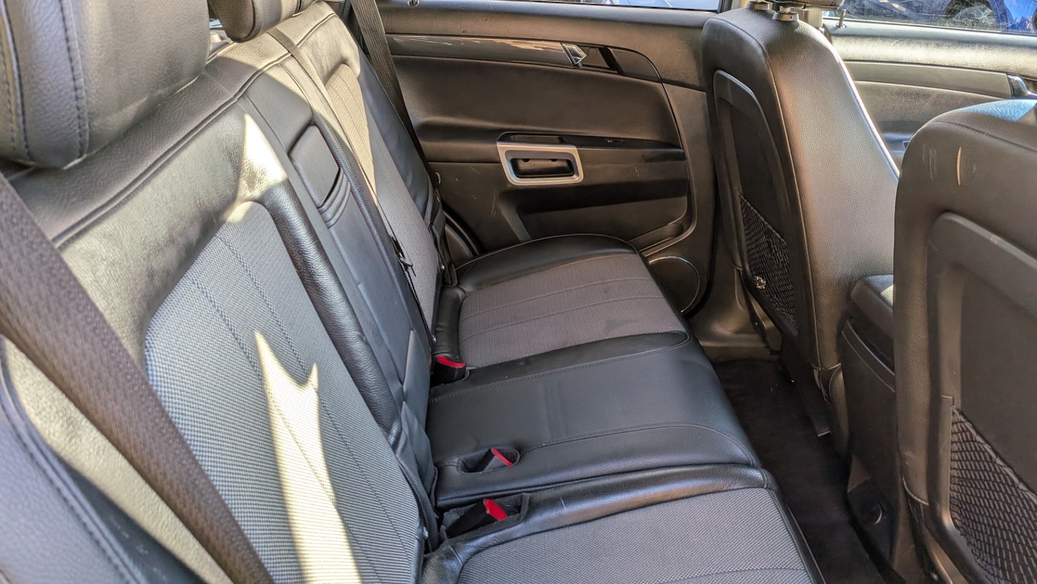 Used Vauxhall Antara 2013 for sale - 77125994: Photo 9