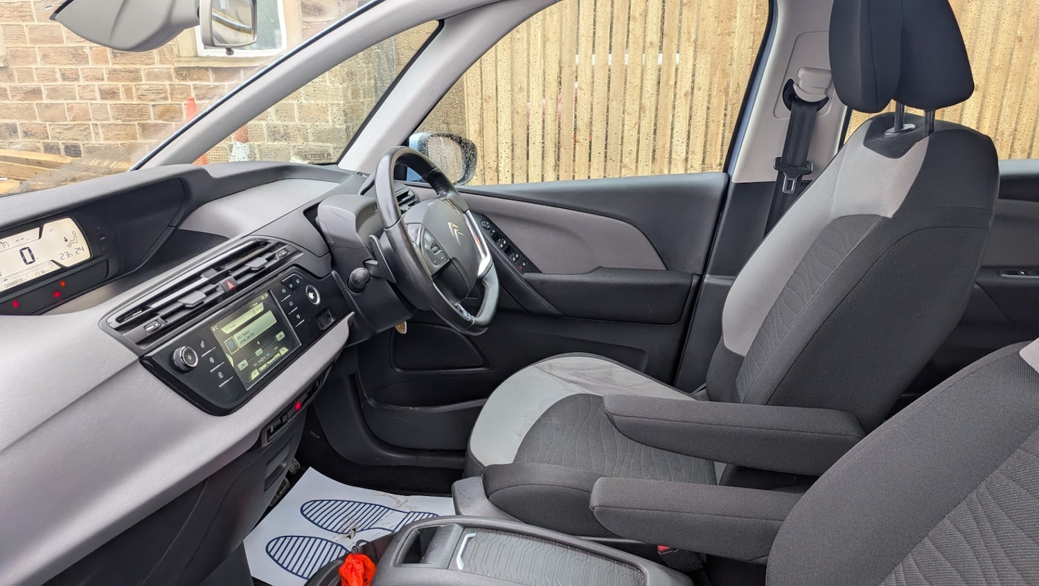 Used Citroen C4 Picasso 2014 for sale - 77233849: Photo 7