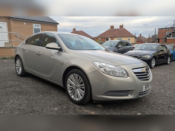 Vauxhall - Insignia