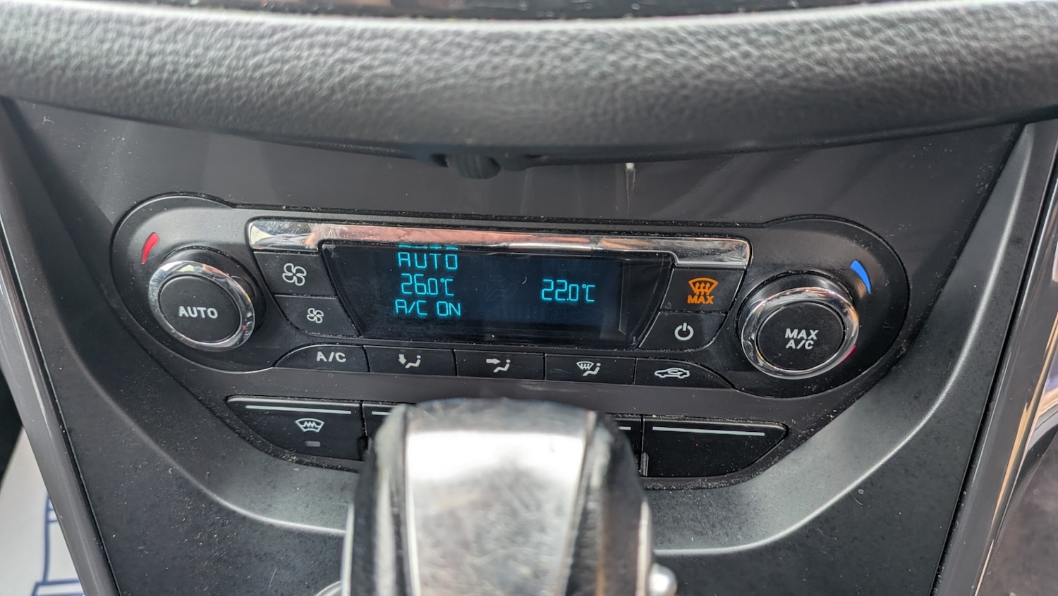 Used Ford Kuga 2015 for sale - 77797051: Photo 28