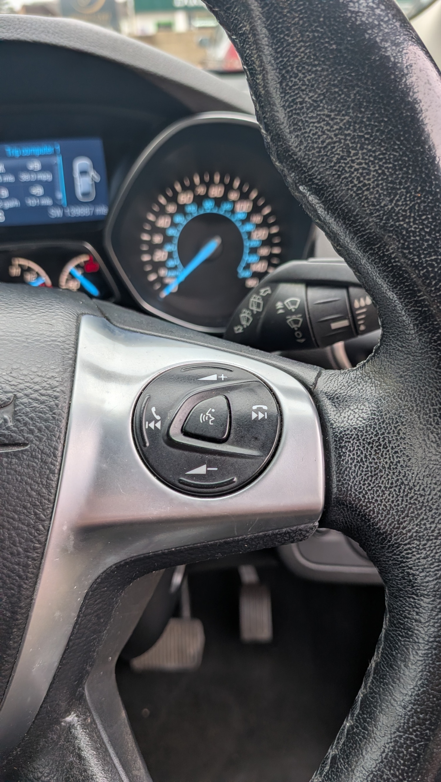 Used Ford Kuga 2015 for sale - 77797051: Photo 32