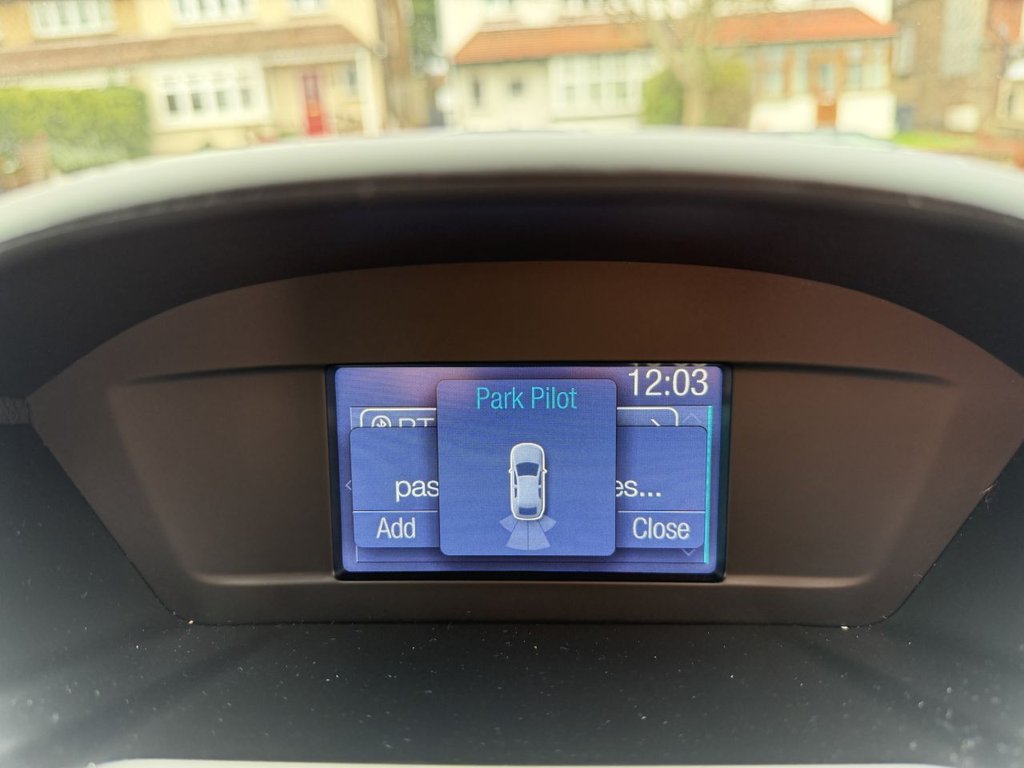 Used Ford Kuga 2015 for sale - 77673654: Photo 21