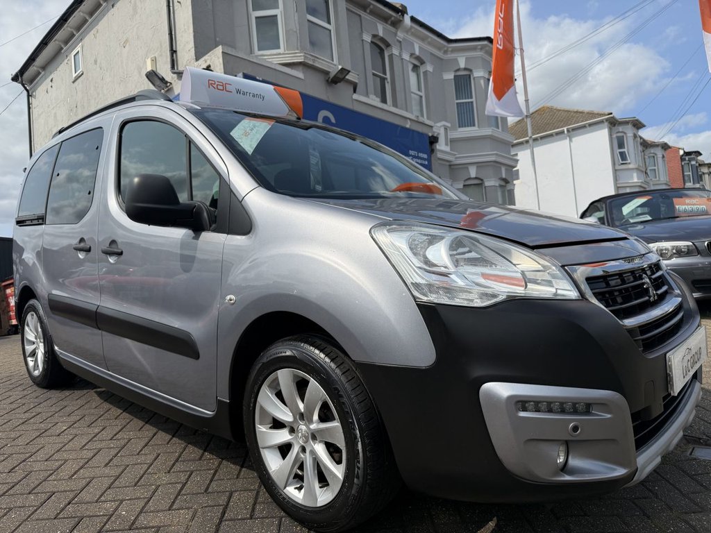 Used Peugeot Partner Tepee 2017 for sale - 76469959: Photo 3