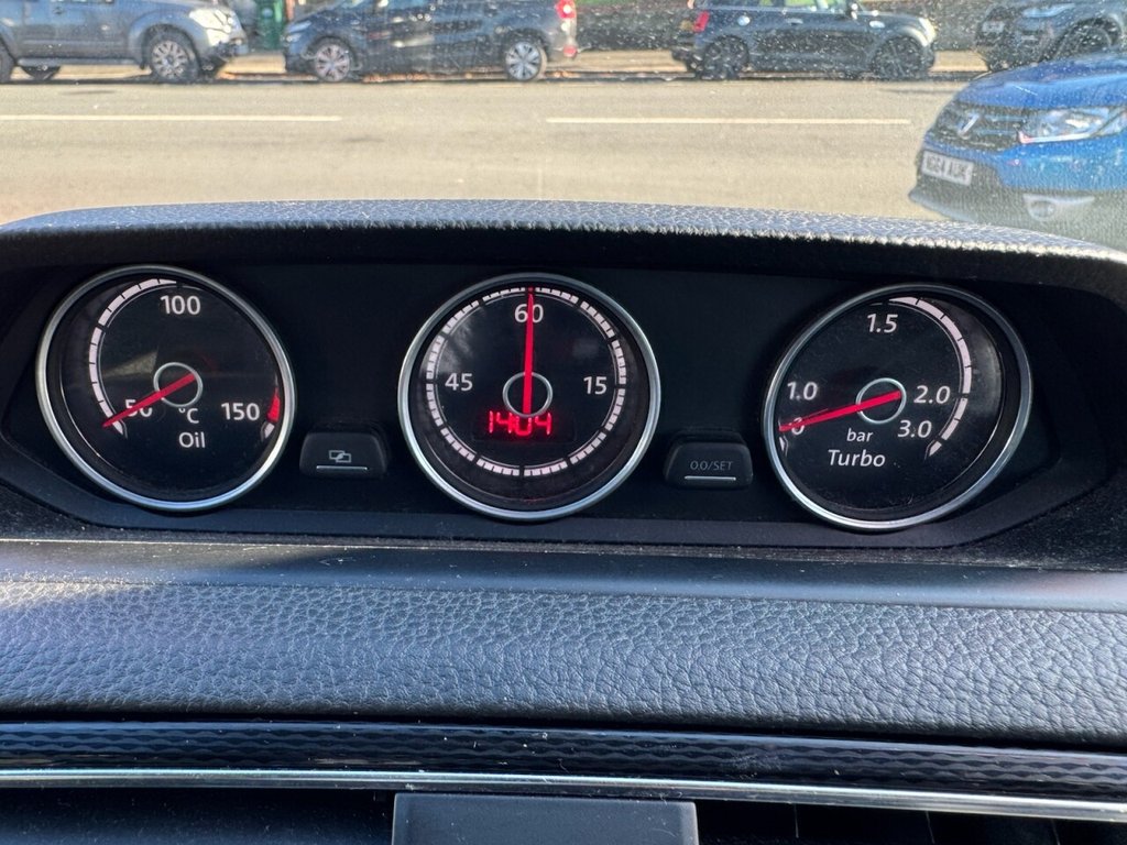 Used Volkswagen Scirocco 2015 for sale - 78056126: Photo 17