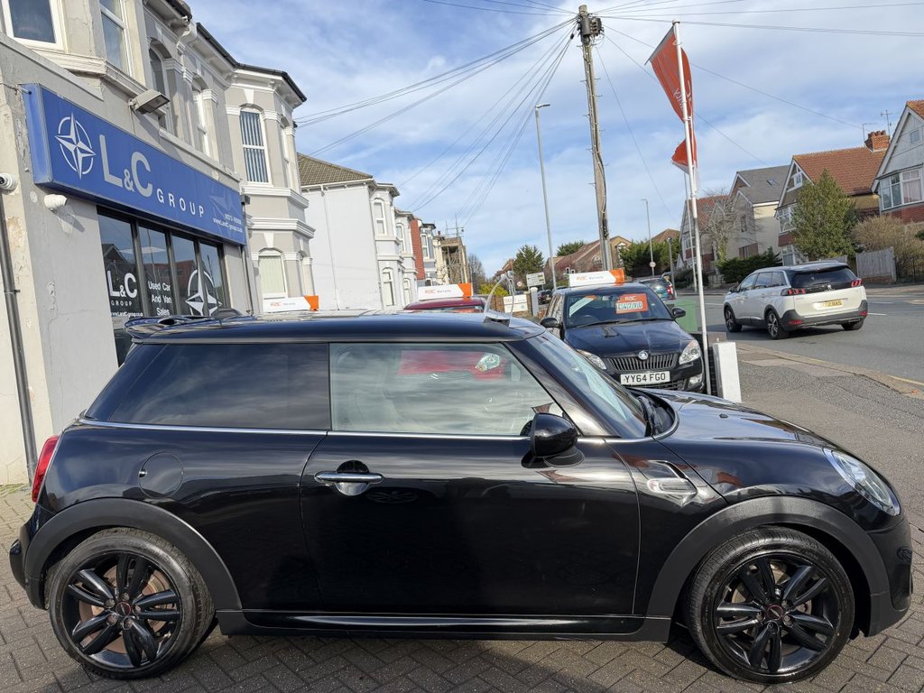 Used MINI Hatch 2018 for sale - 77355720: Photo 10