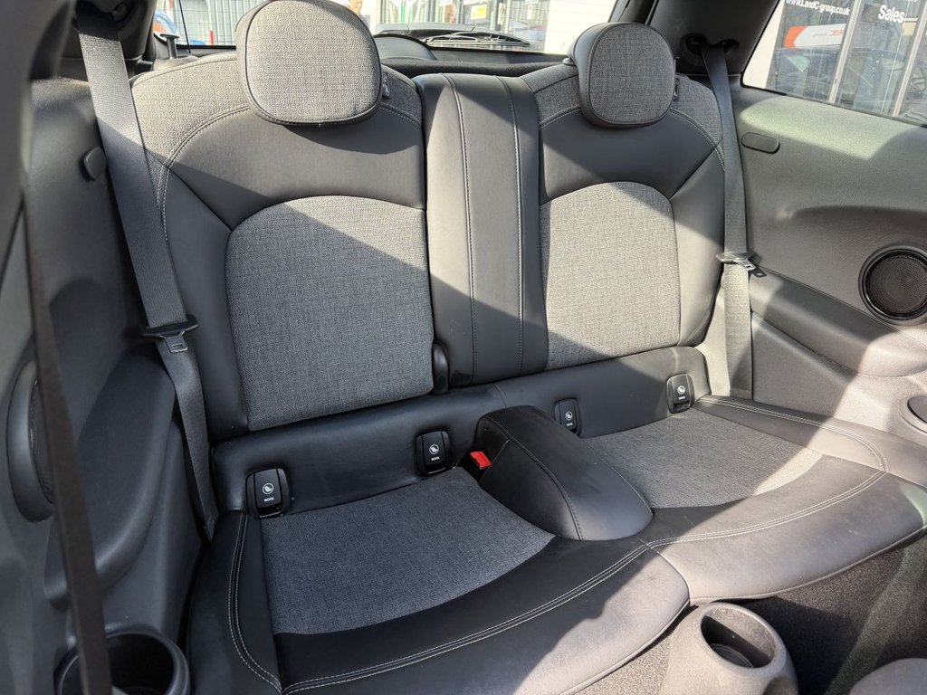 Used MINI Hatch 2018 for sale - 77355720: Photo 13