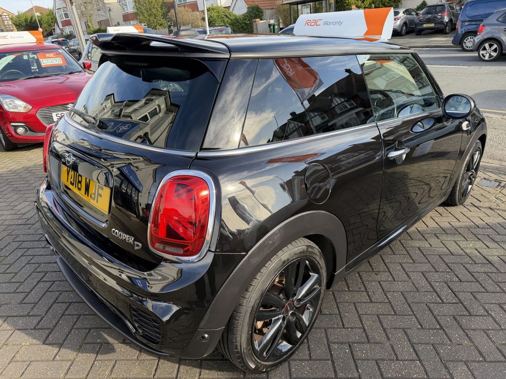 Used MINI Hatch 2018 for sale - 77355720: Photo 9