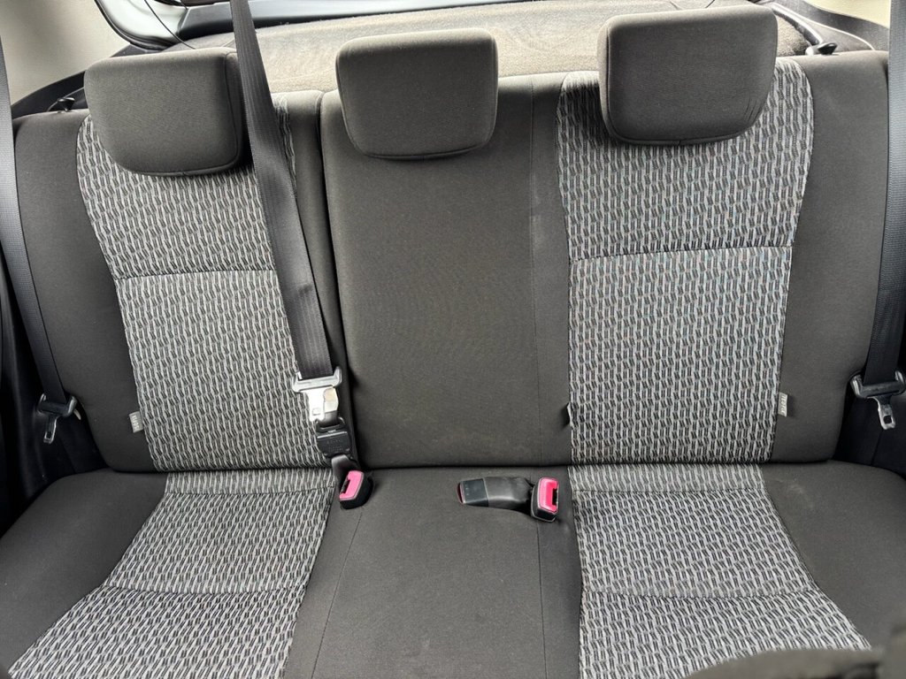 Used Toyota Yaris 2013 for sale - 76419986: Photo 13